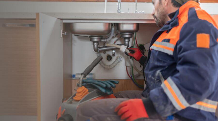 Professional slab leak plumber services in Malcom, IA